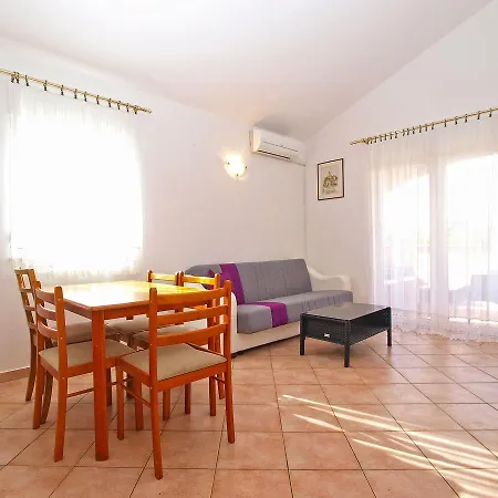 Andrija 1500 Apartman Pula