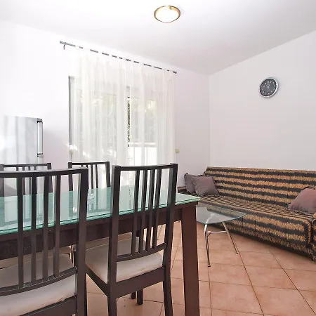 Apartment Andrija 1500